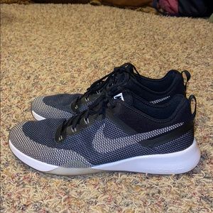 Nike zoom sneakers